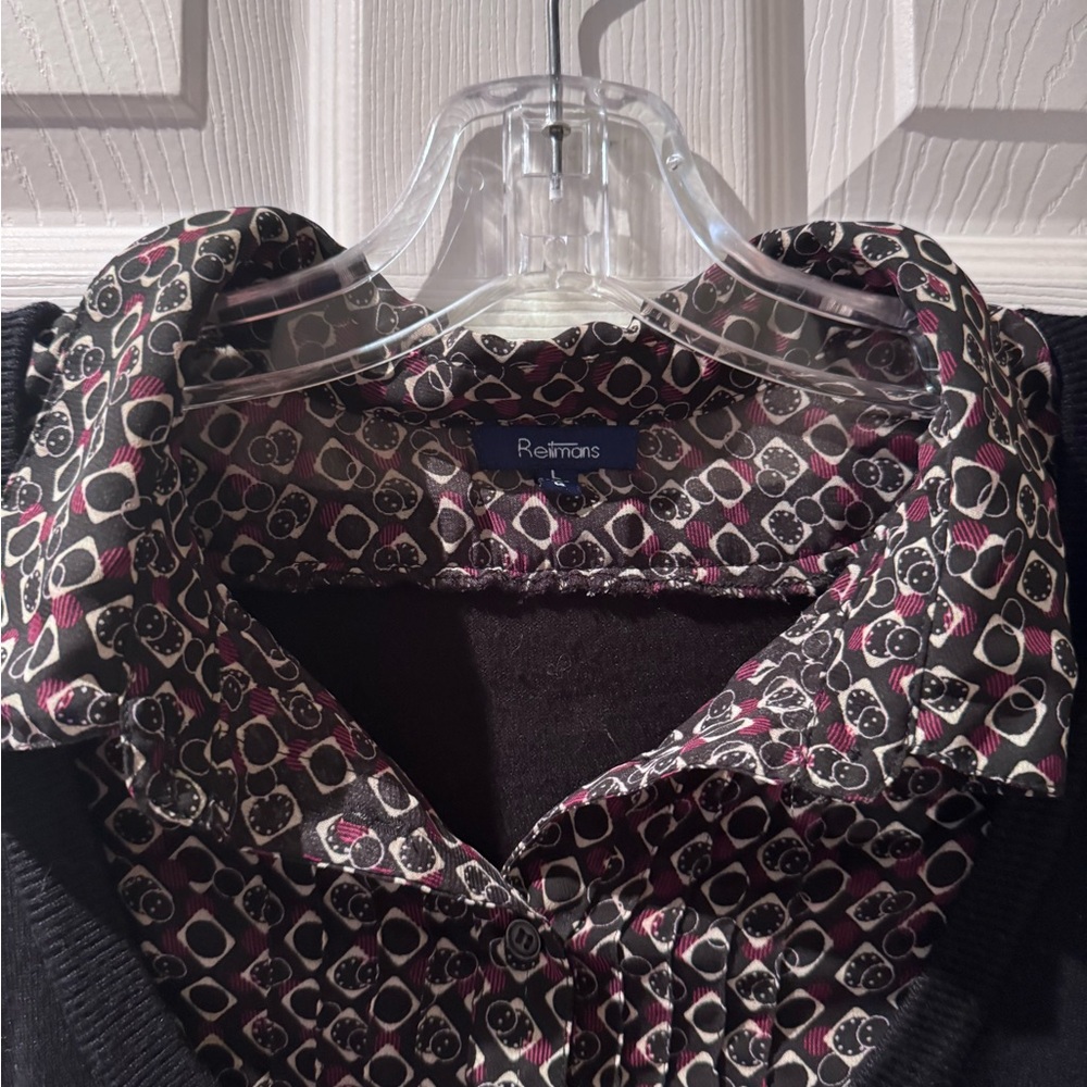 142 - Reitmans Black top with Patterned Accents - Picture 3 of 4